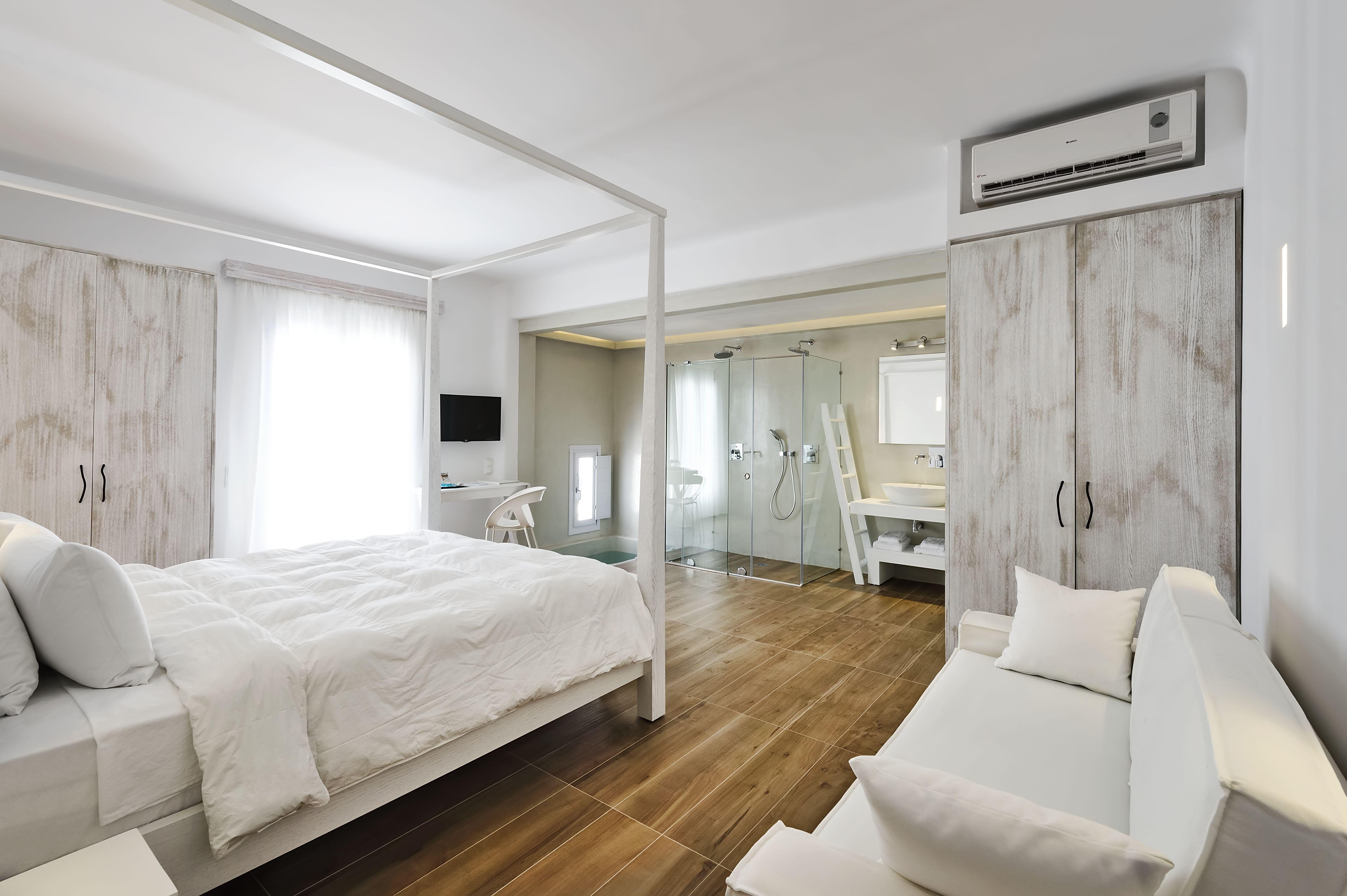 Cavo Bianco Boutique & Hotel Kamari (Santorini)