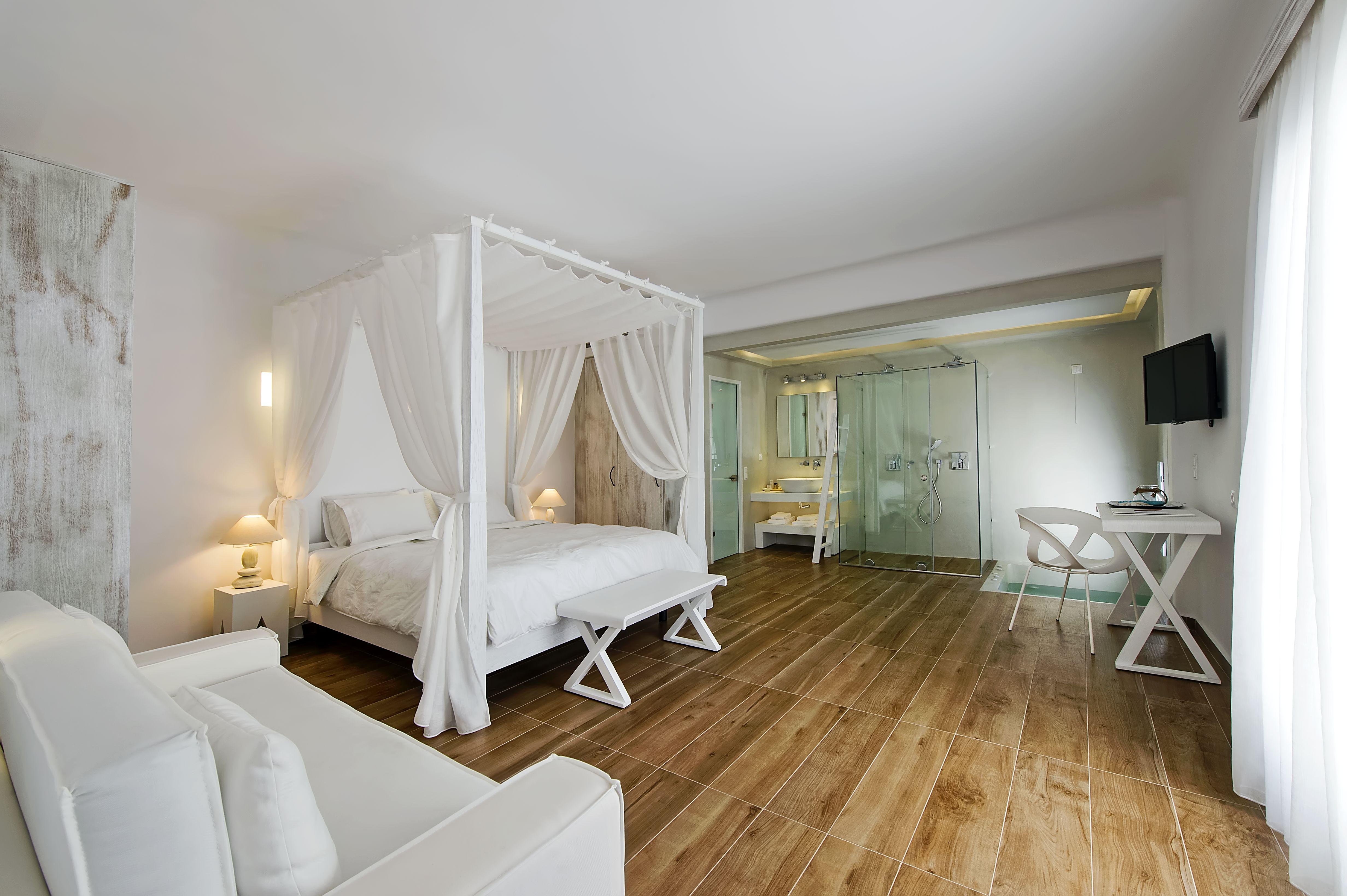 Hotel Cavo Bianco Boutique & 5*