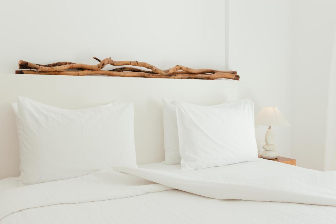 Cavo Bianco Boutique & Hotel Kamari (Santorini)