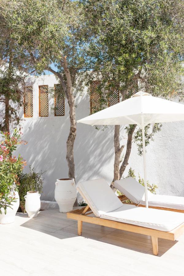 Hotel Cavo Bianco Boutique & 5*