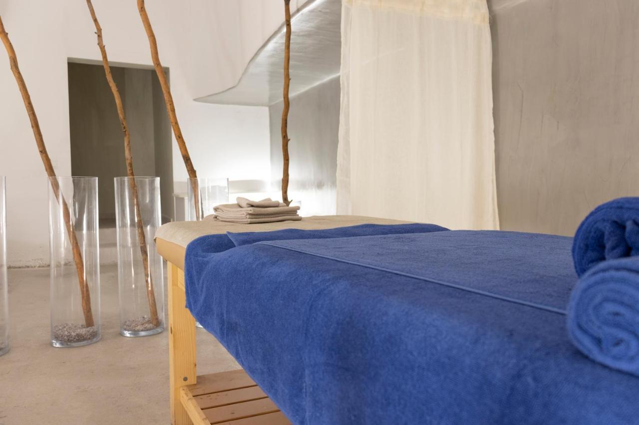 Hotel Cavo Bianco Boutique & 5*